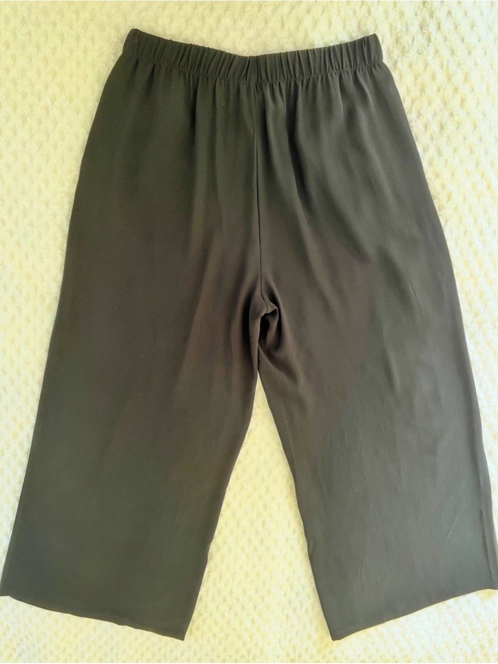 Eileen Fisher 100% Silk Black Pull-On Wide Leg Cropped Pants Size Small
